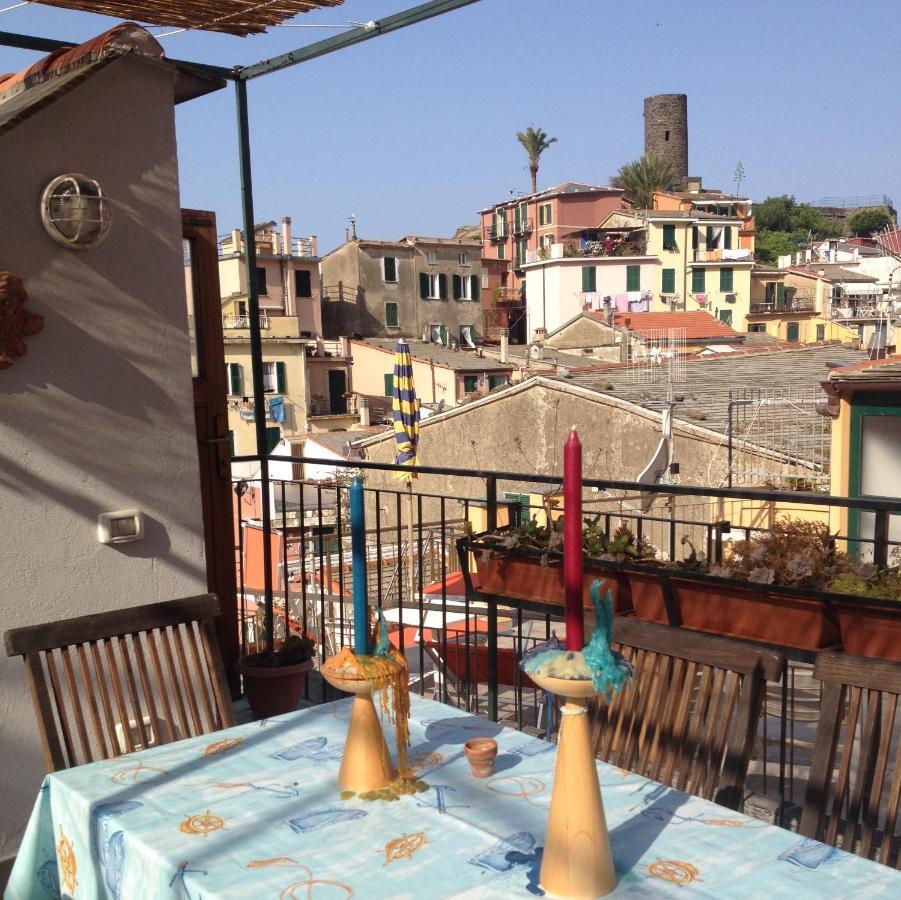 La Terrazza Apartment Vernazza Bagian luar foto
