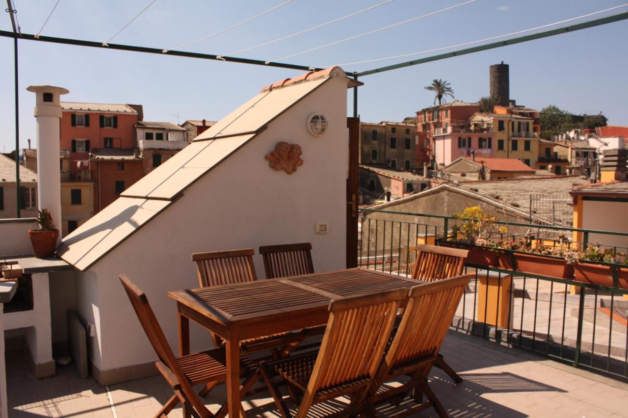 La Terrazza Apartment Vernazza Bagian luar foto