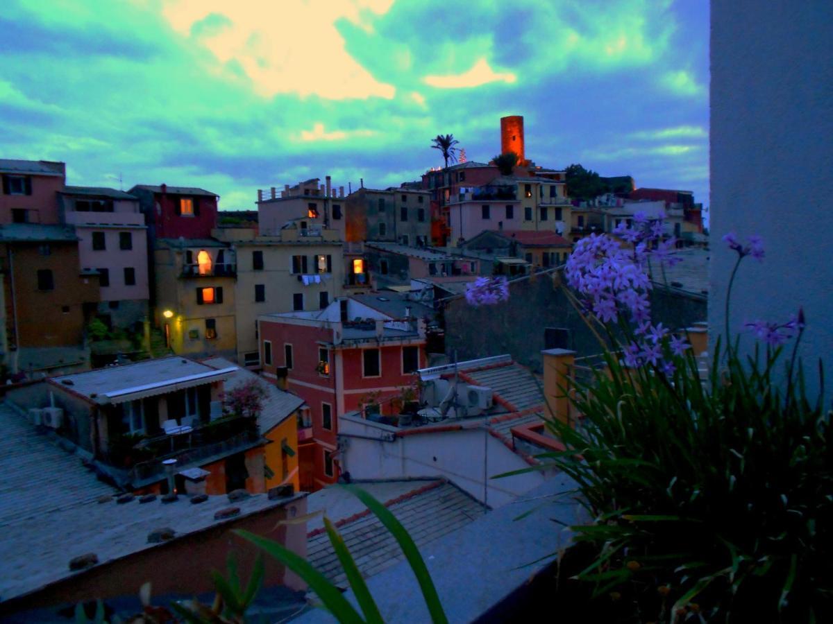 La Terrazza Apartment Vernazza Bagian luar foto